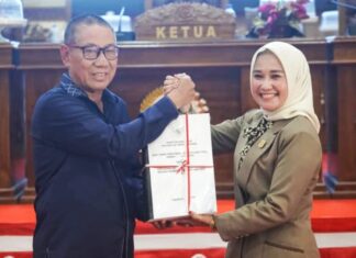 DPRD Kolaka Timur Ketok Palu APBD-P 2025, Pemerintah Janji Optimalkan Anggaran